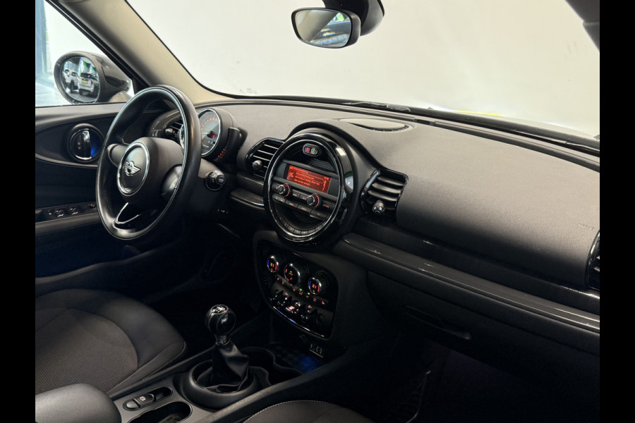 MINI Clubman 1.5 One Pepper ClimateControl 17'lmv TwoTone lak PDC