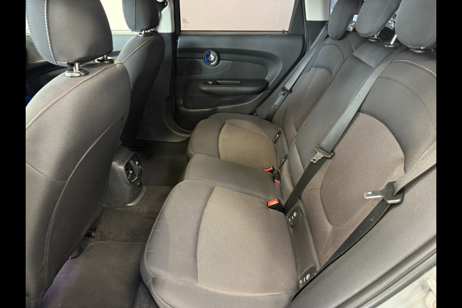 MINI Clubman 1.5 One Pepper ClimateControl 17'lmv TwoTone lak PDC