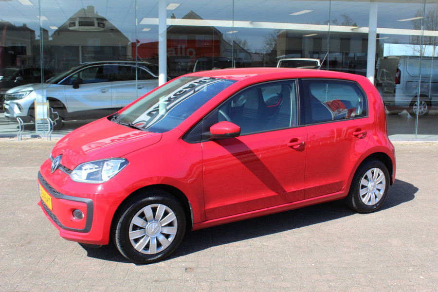 Volkswagen up! 1.0 BMT move up! , 5 deurs Airco , Cruise control , Stoelverwaming , DAB radio