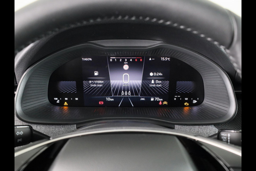 Škoda Kamiq Selection 1.0 TSI 115PK SUV 6 versn. Hand | Apple Carplay | Climate Control | Cruise Control