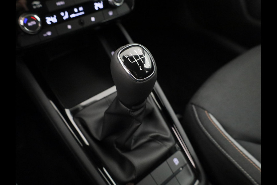 Škoda Kamiq Selection 1.0 TSI 115PK SUV 6 versn. Hand | Apple Carplay | Climate Control | Cruise Control