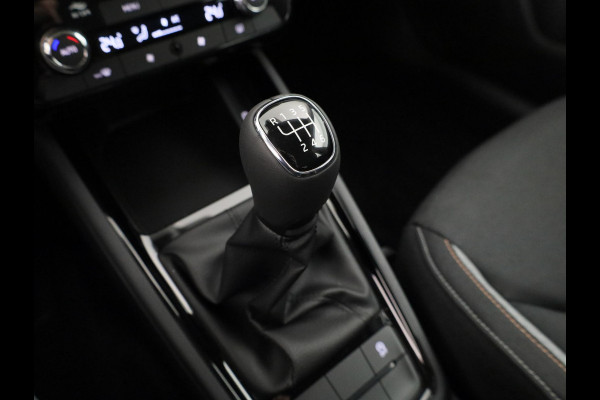 Škoda Kamiq Selection 1.0 TSI 115PK SUV 6 versn. Hand | Apple Carplay | Climate Control | Cruise Control