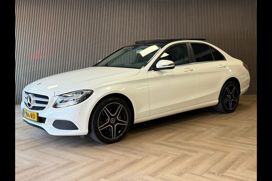 Mercedes-Benz C-Klasse C180 CDI Business Solution PANORAMADAK NAVIGATIE PDC V+A USB