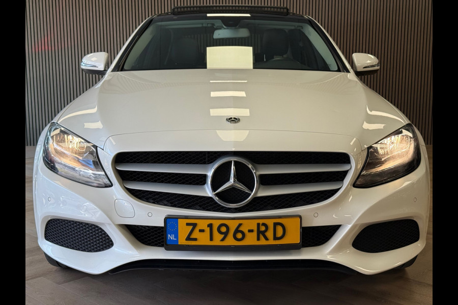 Mercedes-Benz C-Klasse C180 CDI Business Solution PANORAMADAK NAVIGATIE PDC V+A USB