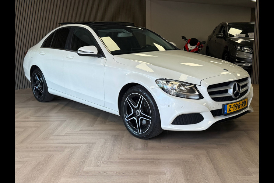 Mercedes-Benz C-Klasse C180 CDI Business Solution PANORAMADAK NAVIGATIE PDC V+A USB