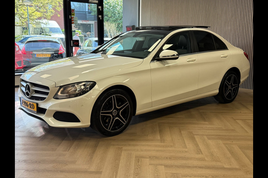 Mercedes-Benz C-Klasse C180 CDI Business Solution PANORAMADAK NAVIGATIE PDC V+A USB