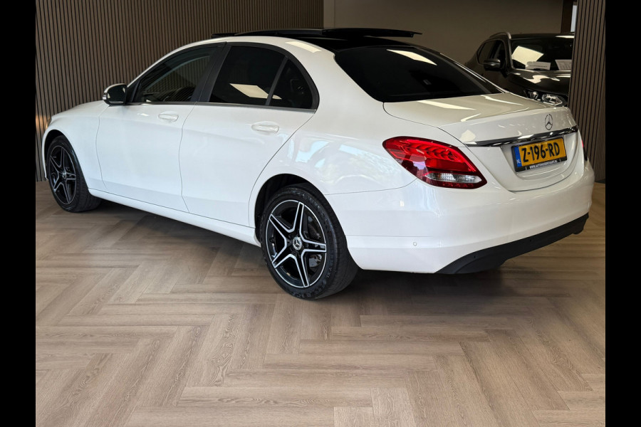 Mercedes-Benz C-Klasse C180 CDI Business Solution PANORAMADAK NAVIGATIE PDC V+A USB