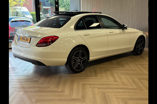 Mercedes-Benz C-Klasse C180 CDI Business Solution PANORAMADAK NAVIGATIE PDC V+A USB