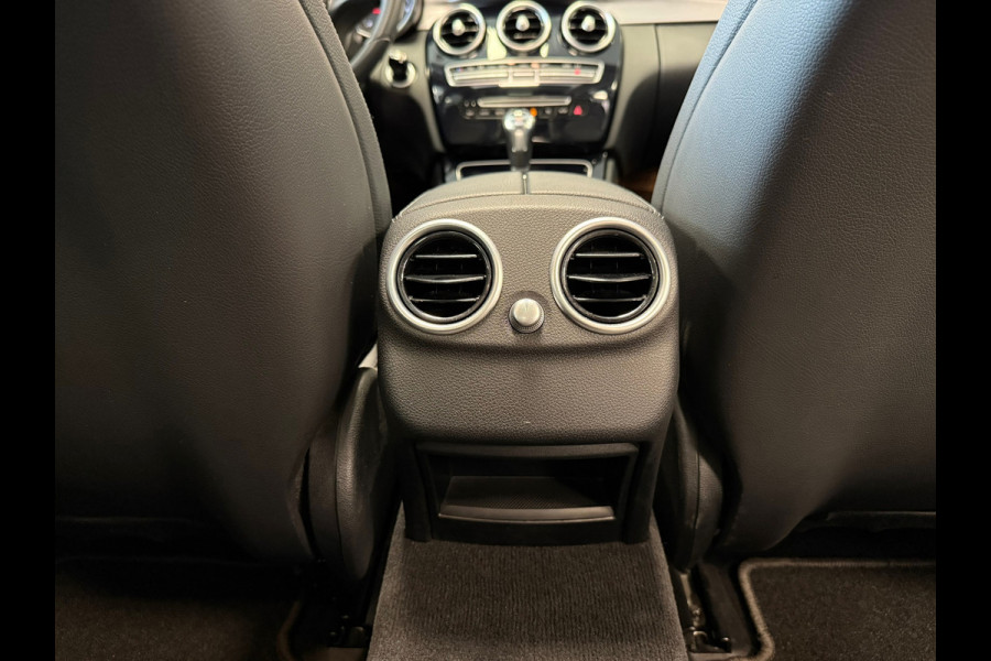 Mercedes-Benz C-Klasse C180 CDI Business Solution PANORAMADAK NAVIGATIE PDC V+A USB