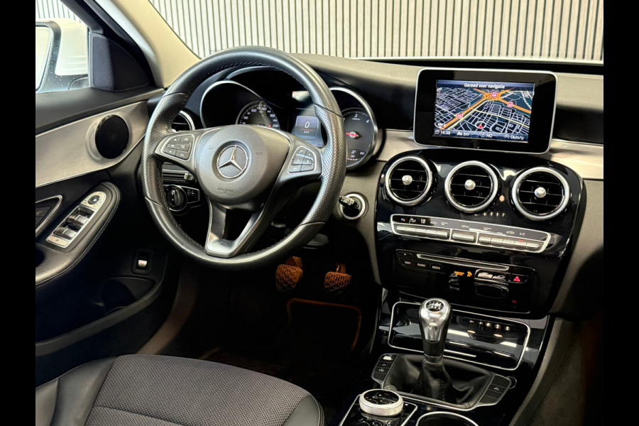 Mercedes-Benz C-Klasse C180 CDI Business Solution PANORAMADAK NAVIGATIE PDC V+A USB