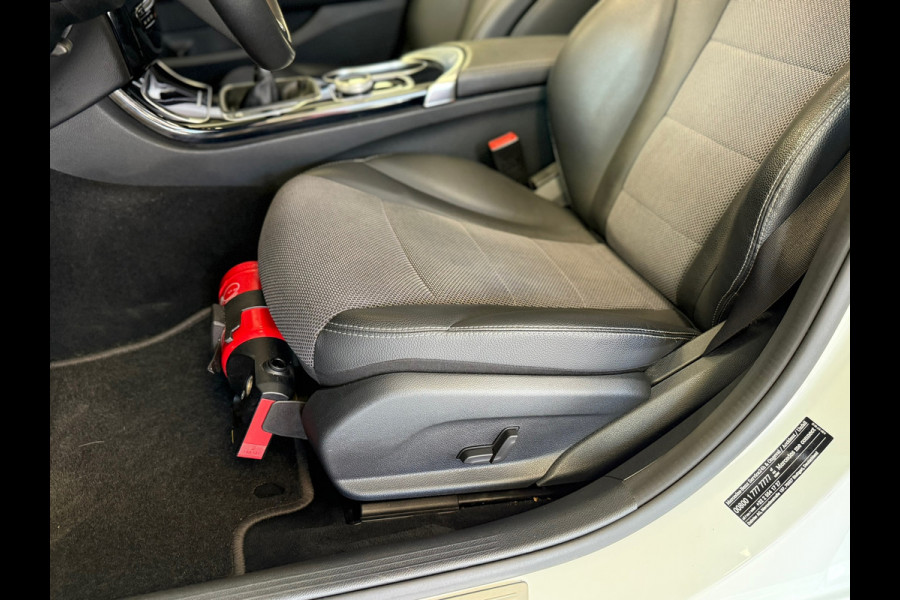 Mercedes-Benz C-Klasse C180 CDI Business Solution PANORAMADAK NAVIGATIE PDC V+A USB