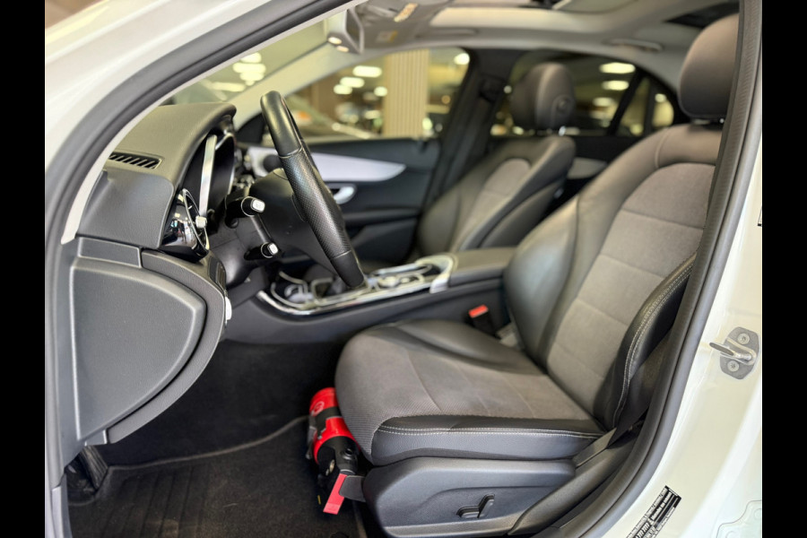 Mercedes-Benz C-Klasse C180 CDI Business Solution PANORAMADAK NAVIGATIE PDC V+A USB