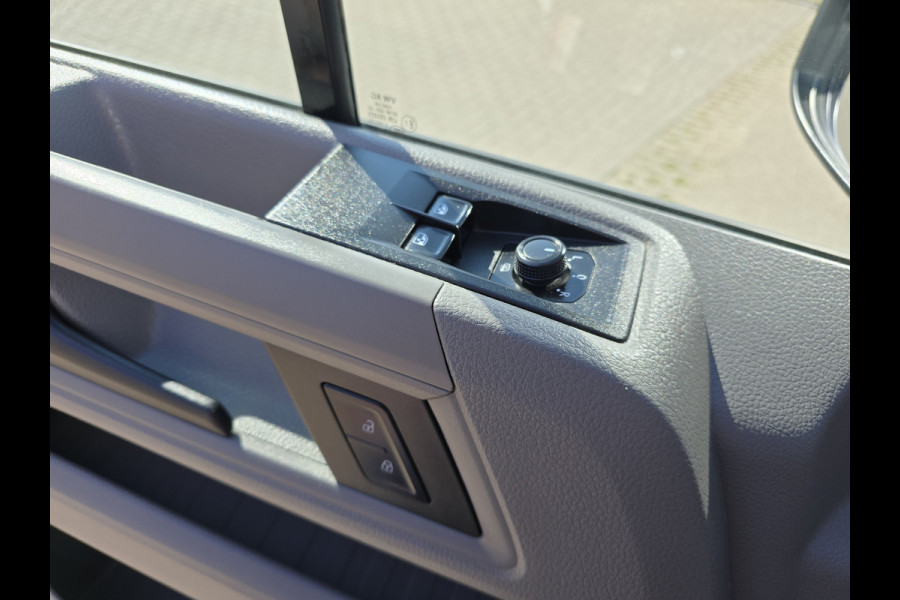 Volkswagen Crafter 35 2.0 TDI L3 H3 Highline - 140 Pk - Euro 6 - Airco - Cruise Control