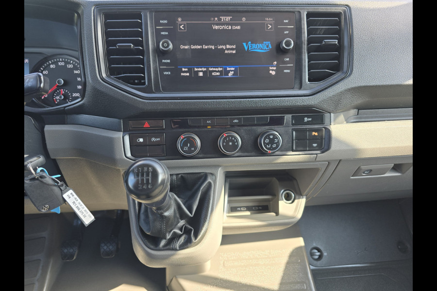 Volkswagen Crafter 35 2.0 TDI L3 H3 Highline - 140 Pk - Euro 6 - Airco - Cruise Control