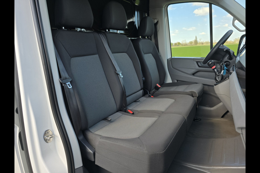 Volkswagen Crafter 35 2.0 TDI L3 H3 Highline - 140 Pk - Euro 6 - Airco - Cruise Control