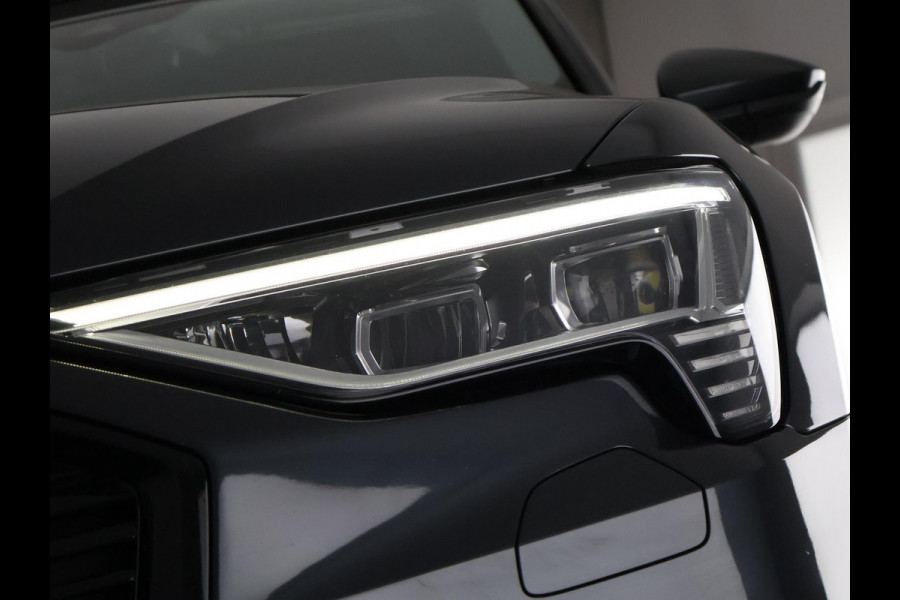 Audi e-tron 50 Quattro Black Edition Plus 71 kWh | Navigatie | Schuif-/Kanteldak | Privacy Glass |