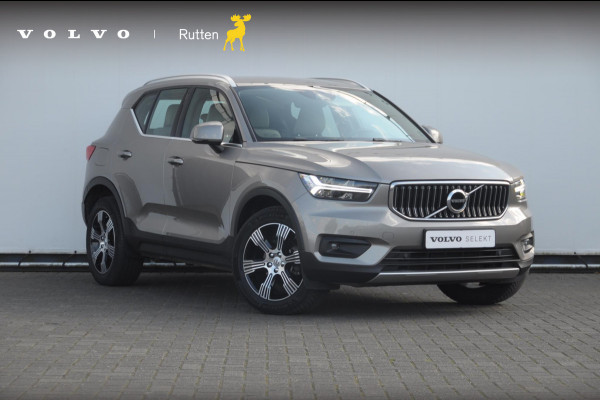 Volvo XC40 T2 129PK Automaat Inscription / Cruise control / Blond Leder / Elektrische stoelen / Stuur - en stoelverwarming / Climate control / Parkeersensoren met camera / Apple carplay / Elektrische achterklep