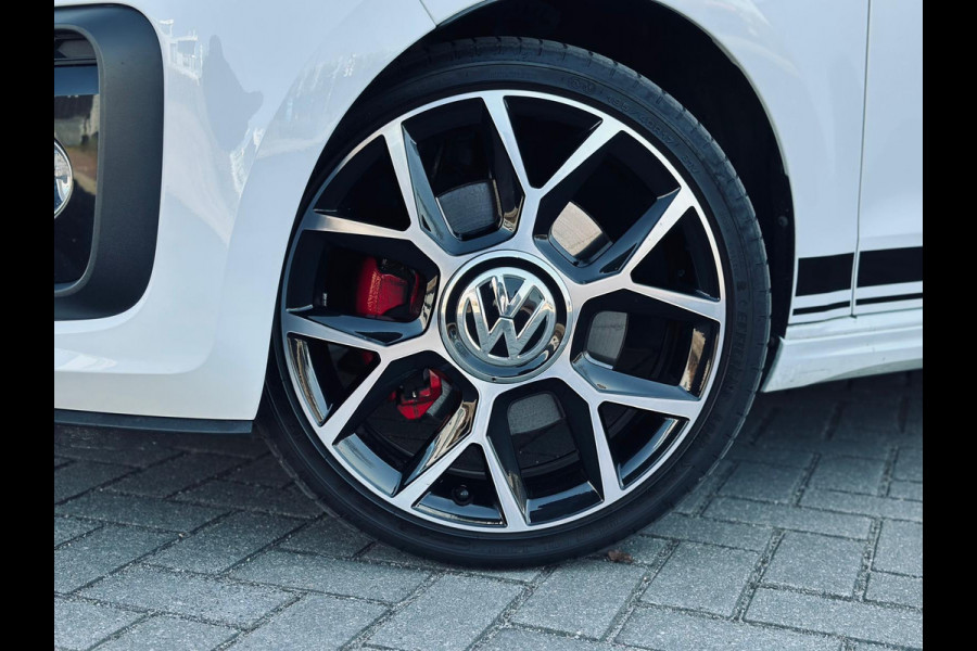 Volkswagen up! 1.0 TSI GTI Beats Camera DAB+ 17'' Stoelverwarming
