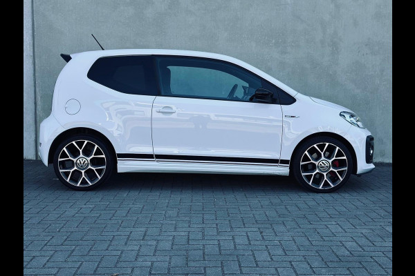 Volkswagen up! 1.0 TSI GTI Beats Camera DAB+ 17'' Stoelverwarming