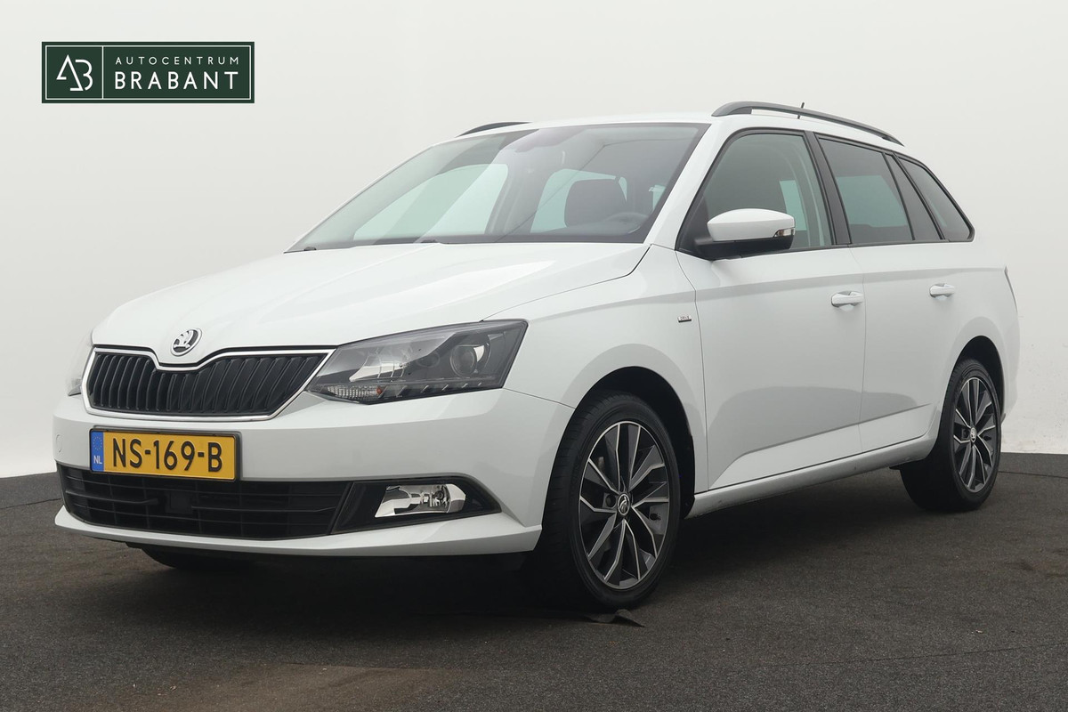 Škoda Fabia Combi 1.2 TSI Drive (NAVIGATIE, PARKEERSENSOREN, CRUISE, XENON, CLIMA, LM VELGEN) Škoda Fabia Combi 1.2 TSI Drive (NAVIGATIE, PARKEERSENSOREN, CRUISE, XENON, CLIMA, LM VELGEN)
