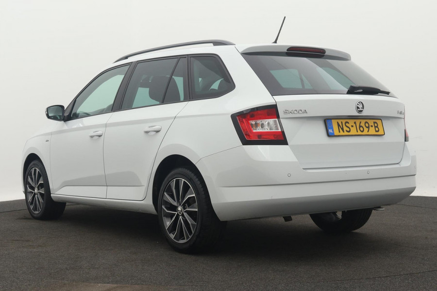 Škoda Fabia Combi 1.2 TSI Drive (NAVIGATIE, PARKEERSENSOREN, CRUISE, XENON, CLIMA, LM VELGEN)
