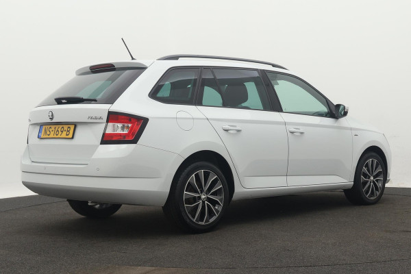 Škoda Fabia Combi 1.2 TSI Drive (NAVIGATIE, PARKEERSENSOREN, CRUISE, XENON, CLIMA, LM VELGEN)
