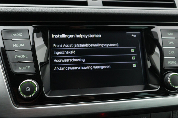 Škoda Fabia Combi 1.2 TSI Drive (NAVIGATIE, PARKEERSENSOREN, CRUISE, XENON, CLIMA, LM VELGEN)