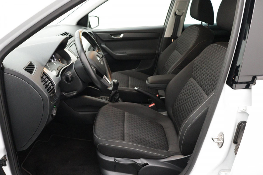 Škoda Fabia Combi 1.2 TSI Drive (NAVIGATIE, PARKEERSENSOREN, CRUISE, XENON, CLIMA, LM VELGEN)