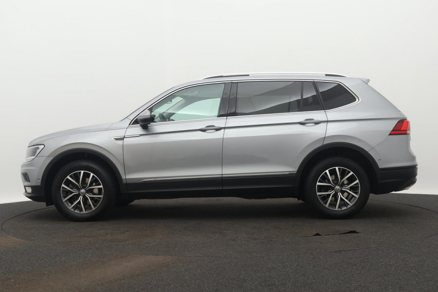 Volkswagen Tiguan Allspace 1.5 TSI Comfortline (PANORAMADAK, NAVI, TREKHAAK WEGKLAPBAAR, CAMERA, STOELVERWARMING,1e EIGENAAR)