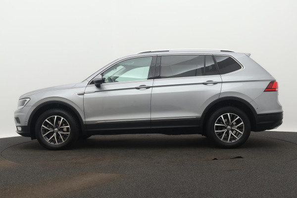 Volkswagen Tiguan Allspace 1.5 TSI Comfortline (PANORAMADAK, NAVI, TREKHAAK WEGKLAPBAAR, CAMERA, STOELVERWARMING,1e EIGENAAR)