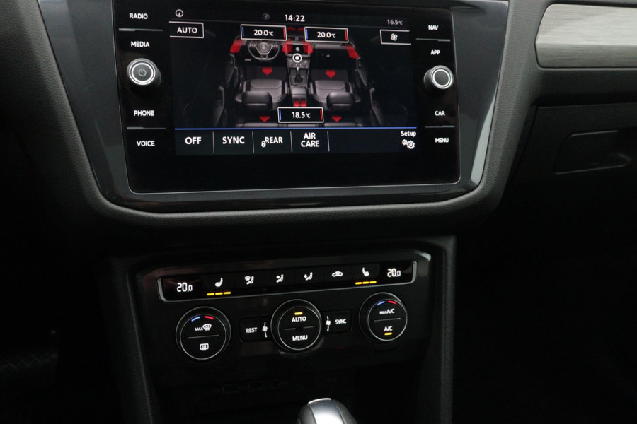 Volkswagen Tiguan Allspace 1.5 TSI Comfortline (PANORAMADAK, NAVI, TREKHAAK WEGKLAPBAAR, CAMERA, STOELVERWARMING,1e EIGENAAR)