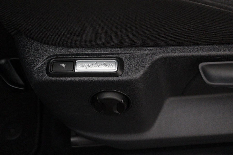 Volkswagen Tiguan Allspace 1.5 TSI Comfortline (PANORAMADAK, NAVI, TREKHAAK WEGKLAPBAAR, CAMERA, STOELVERWARMING,1e EIGENAAR)