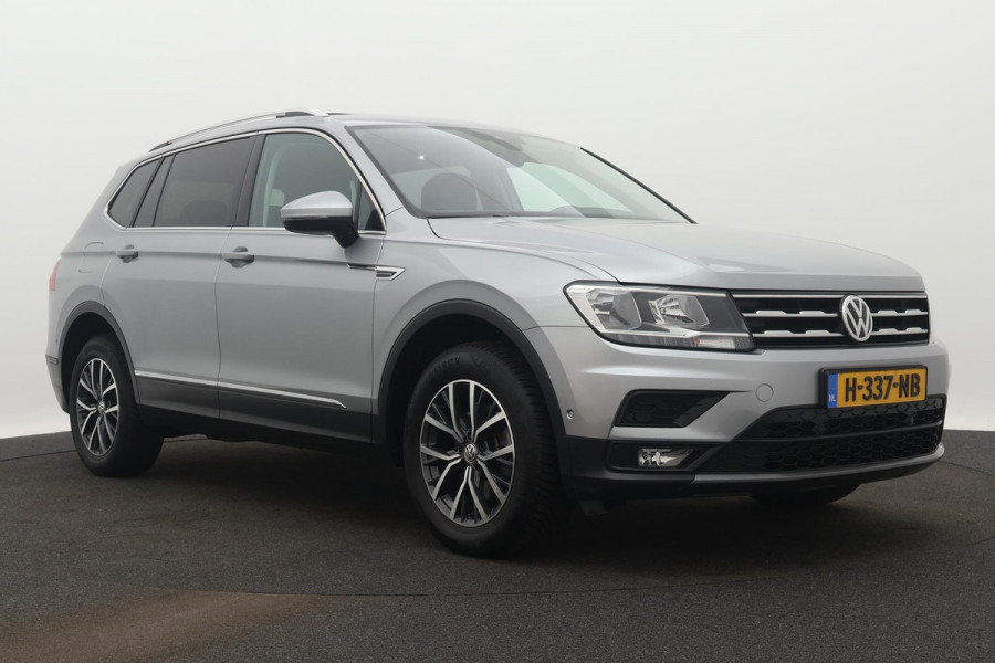 Volkswagen Tiguan Allspace 1.5 TSI Comfortline (PANORAMADAK, NAVI, TREKHAAK WEGKLAPBAAR, CAMERA, STOELVERWARMING,1e EIGENAAR)