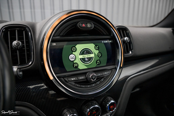 MINI Countryman 2.0 Cooper S E ALL4 Chili | Panorama | Adaptieve cruise | Harman/Kardon | Sfeer verlichting