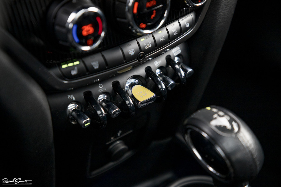 MINI Countryman 2.0 Cooper S E ALL4 Chili | Panorama | Adaptieve cruise | Harman/Kardon | Sfeer verlichting