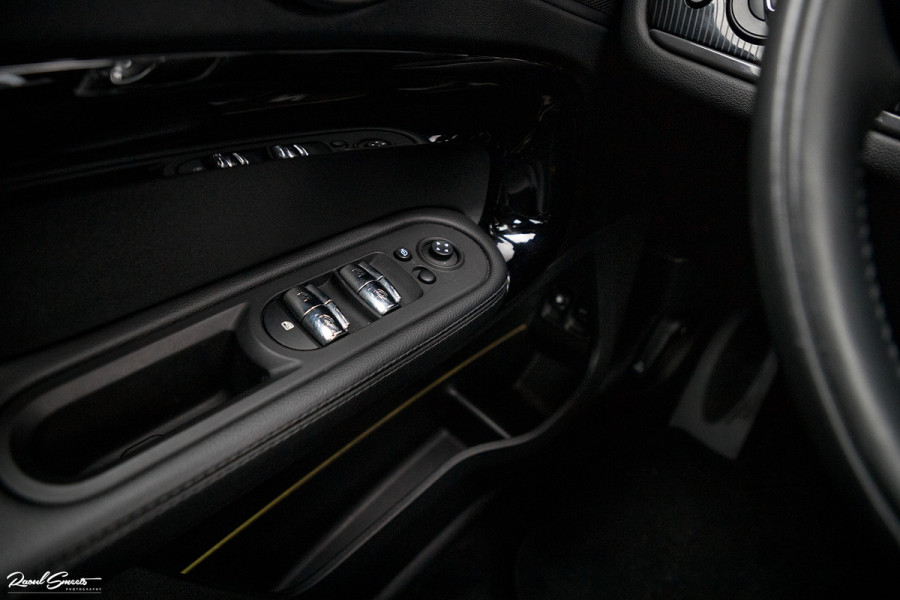 MINI Countryman 2.0 Cooper S E ALL4 Chili | Panorama | Adaptieve cruise | Harman/Kardon | Sfeer verlichting