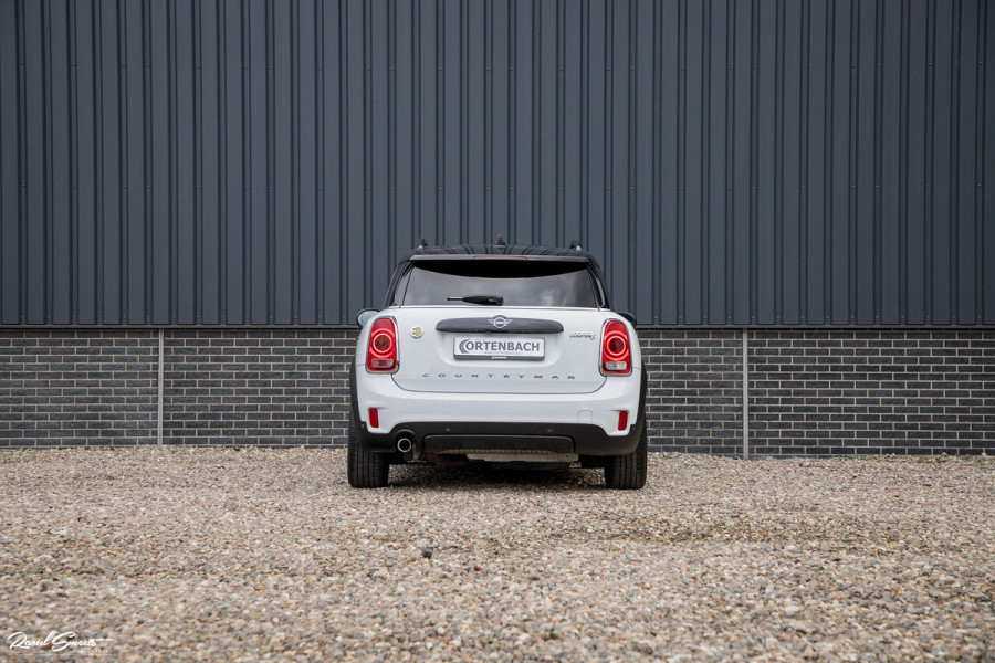 MINI Countryman 2.0 Cooper S E ALL4 Chili | Panorama | Adaptieve cruise | Harman/Kardon | Sfeer verlichting