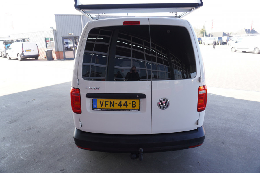 Volkswagen Caddy 2.0 TDI L2H1 BMT Maxi Comfortline Nr. V131 | Airco | Cruise | Navigatie | Laadruimte inrichting