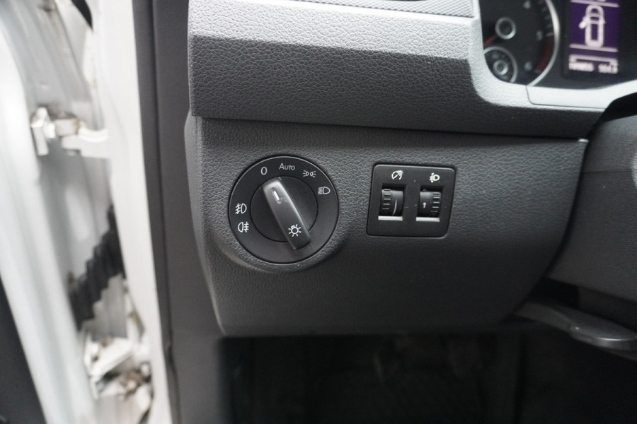 Volkswagen Caddy 2.0 TDI L2H1 BMT Maxi Comfortline Nr. V131 | Airco | Cruise | Navigatie | Laadruimte inrichting