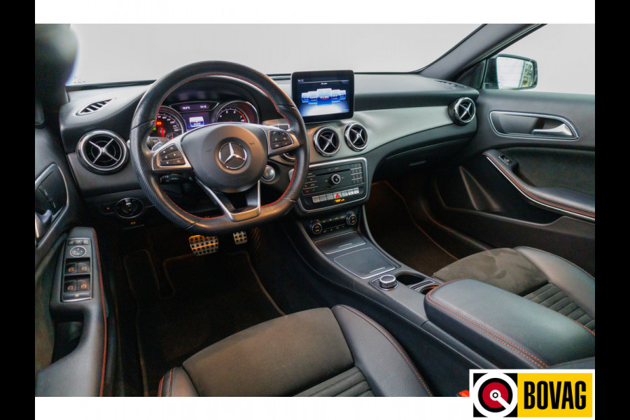 Mercedes-Benz GLA 180 Business Sol. AMG Night Upgrade | Stoelverwarming | Cruise | Elec. klep All season banden, extra getint glas, Led High performance