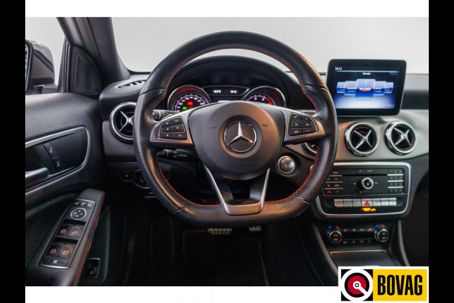 Mercedes-Benz GLA 180 Business Sol. AMG Night Upgrade | Stoelverwarming | Cruise | Elec. klep All season banden, extra getint glas, Led High performance