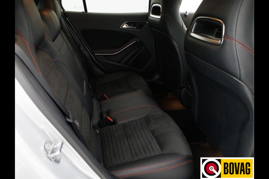 Mercedes-Benz GLA 180 Business Sol. AMG Night Upgrade | Stoelverwarming | Cruise | Elec. klep All season banden, extra getint glas, Led High performance