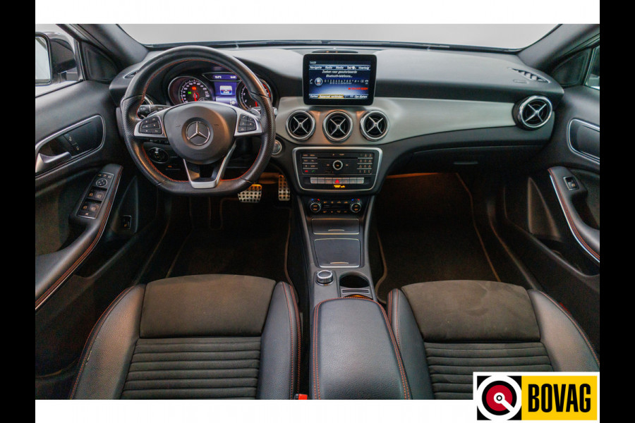 Mercedes-Benz GLA 180 Business Sol. AMG Night Upgrade | Stoelverwarming | Cruise | Elec. klep All season banden, extra getint glas, Led High performance