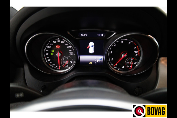 Mercedes-Benz GLA 180 Business Sol. AMG Night Upgrade | Stoelverwarming | Cruise | Elec. klep All season banden, extra getint glas, Led High performance
