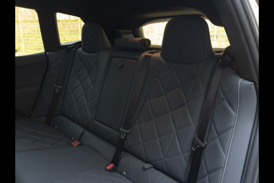 BMW iX M60 - Pano - Bowers & Wilkins - Trekhaak - Stoelventilatie