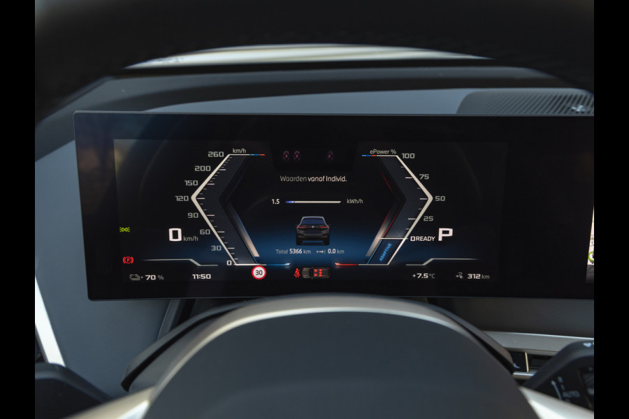 BMW iX M60 - Pano - Bowers & Wilkins - Trekhaak - Stoelventilatie