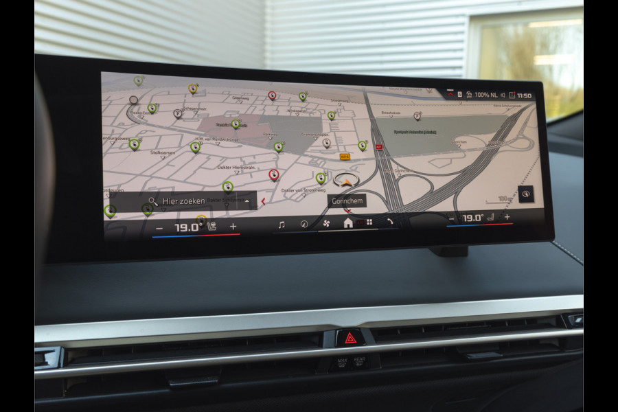 BMW iX M60 - Pano - Bowers & Wilkins - Trekhaak - Stoelventilatie