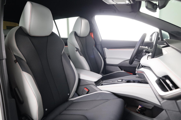 Škoda Elroq 85 Business Edition 286pk | Business Upgrade Advanced | Trekhaak | Warmtepomp | Winterpakket | 21 inch