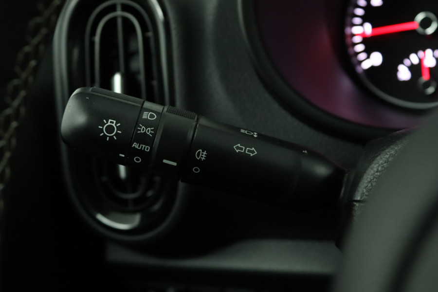 Kia Picanto 1.0 DPi DynamicLine Airco - Apple Carplay/Android Auto - Cruise Control - Fabrieksgarantie tot 02-2031