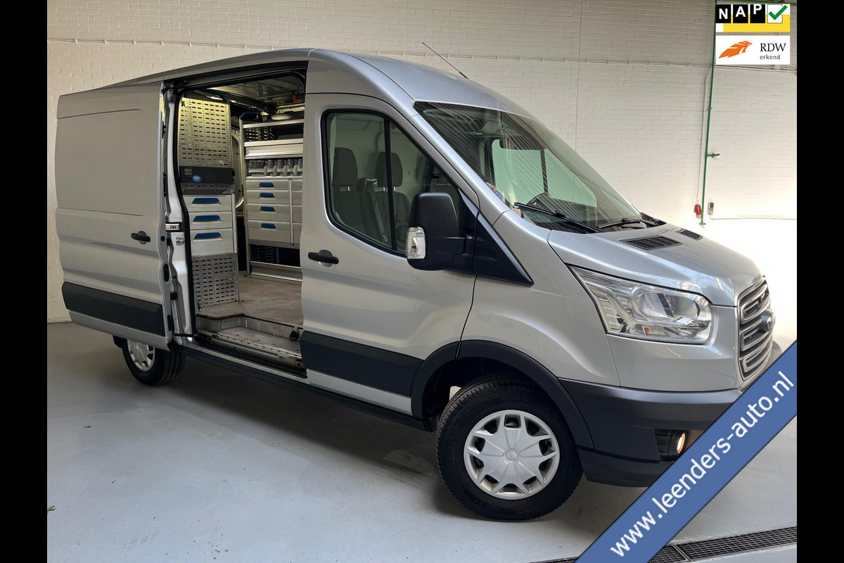 Ford Transit Sortimo inrichting 350 2.0 TDCI 130pk euro6 L2H2 Trend 3Persoons Servicewagen Grijs Metallic RIJKLAARPRIJS! Ford Transit Sortimo inrichting 350 2.0 TDCI 130pk euro6 L2H2 Trend 3Persoons Servicewagen Grijs Metallic RIJKLAARPRIJS!